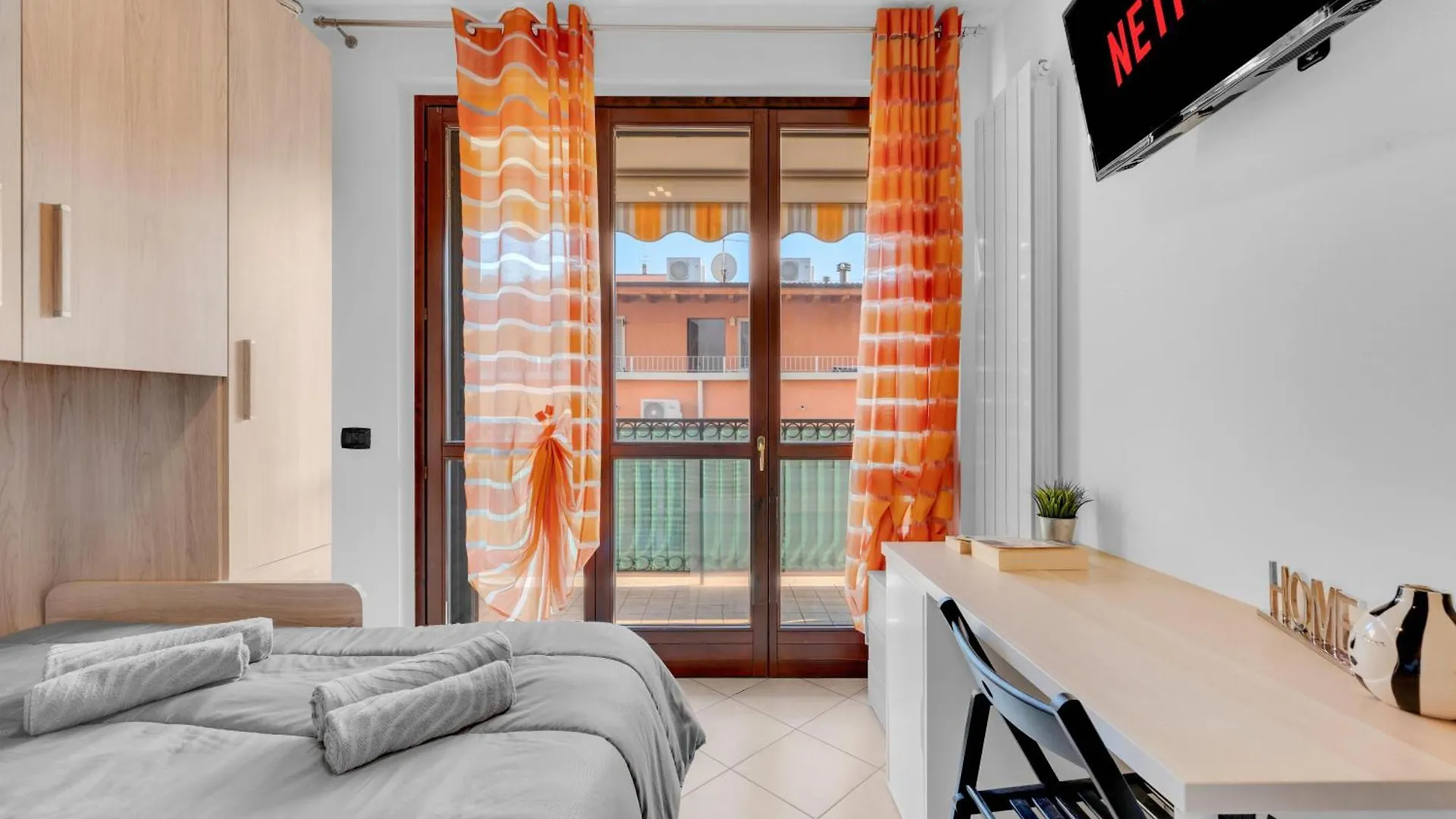 Pran27 -Crescenzago - Central - Large - Bright - Milan 0*,  Italy
