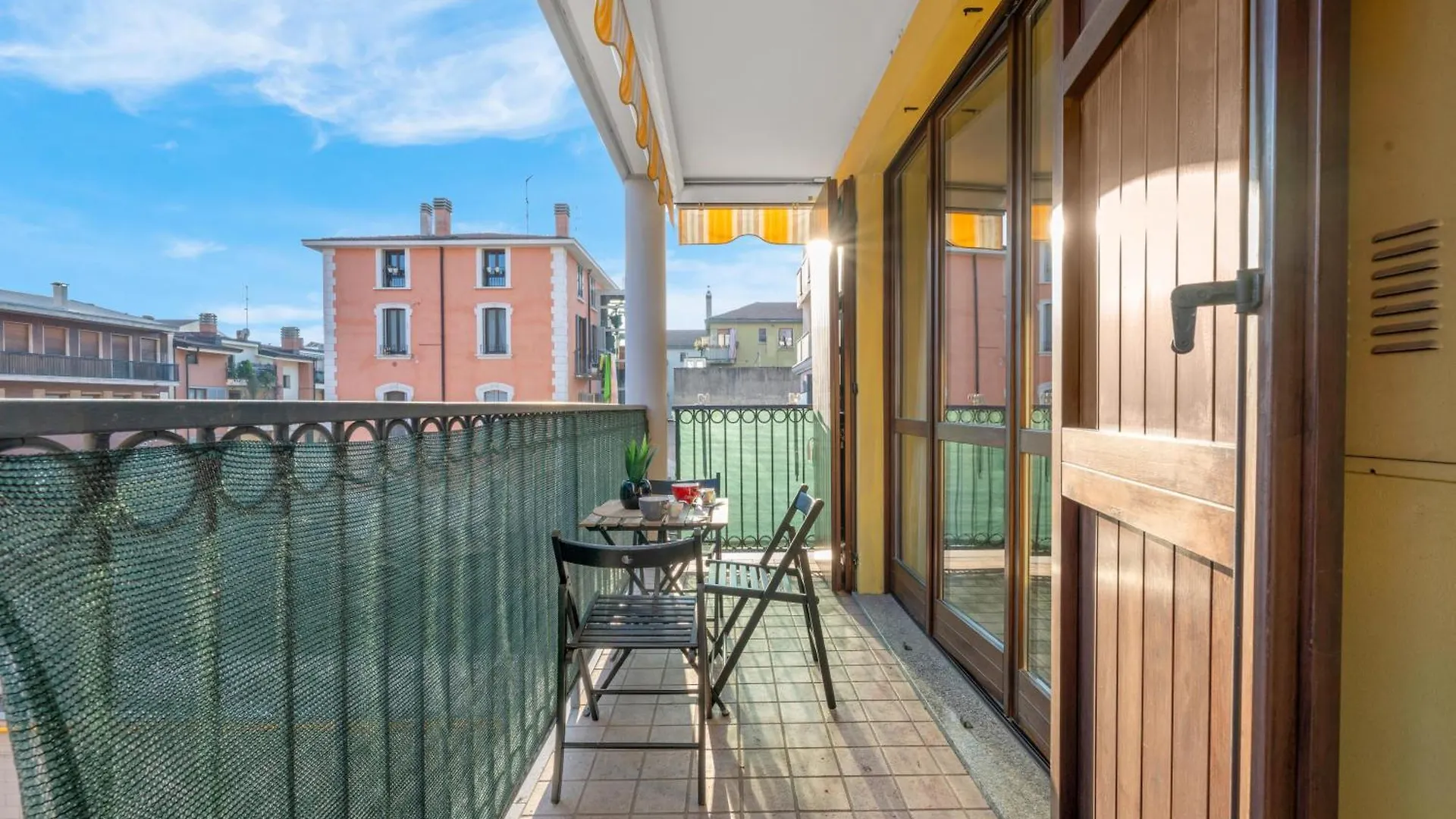 Apartment Pran27 -Crescenzago - Central - Large - Bright - Milan